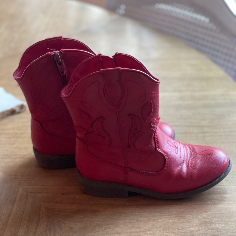 Cat and Jack- girls boots- size 13